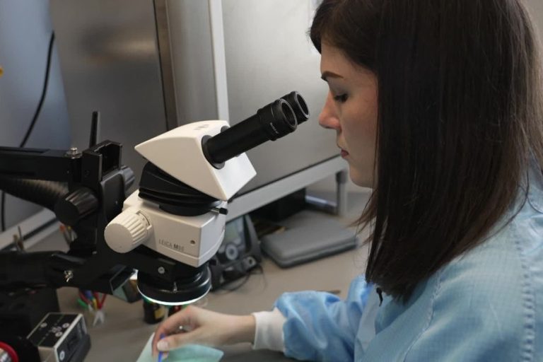 La Reconversion Professionnelle au Service de la Défense : Un Phénomène en Croissance