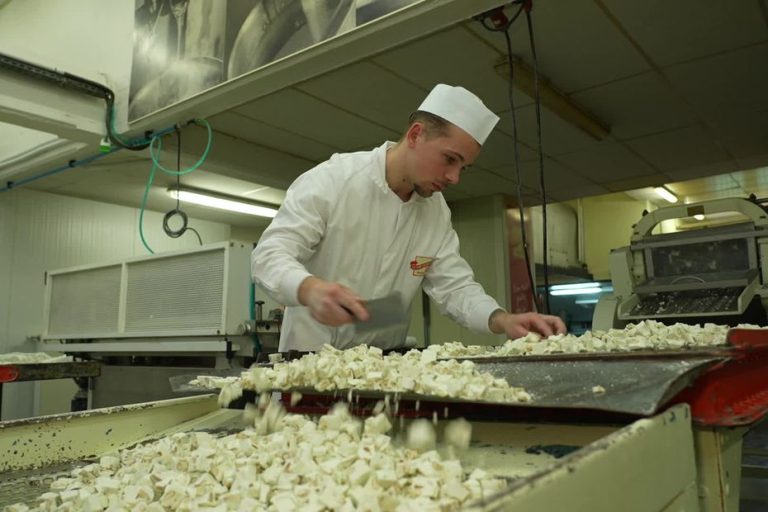 La Confiserie du Pré Catelan : Un Nougat qui Cache des Secrets Amers