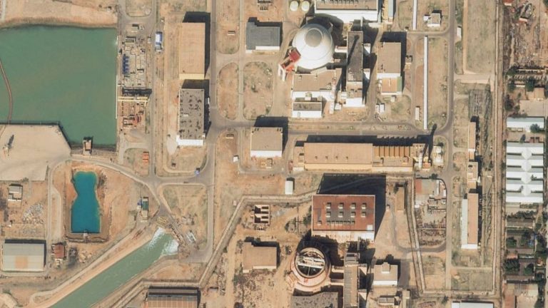 Guerre au Moyen-Orient : quand les conservateurs applaudissent les frappes sur l'Iran, l'absurde s'invite !