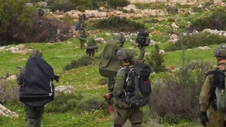 Israël : Une Offensive Qui Éveille les Fantômes du Passé