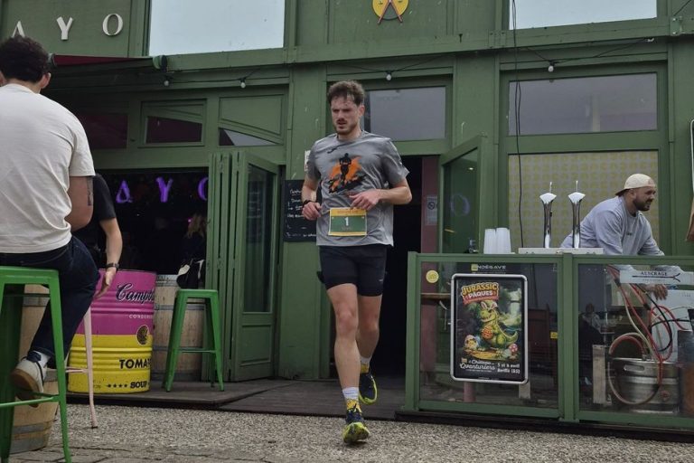 Marathon ou cirque ? La performance insolite de Mathias Guérin