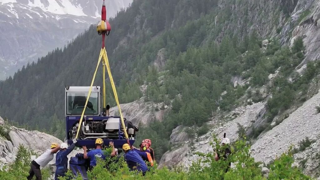 Quand les villes RN bâtissent des passerelles vers l'absurde : les projets fous des dirigeants conservateurs