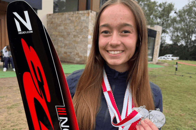 Mélitine Morel : Trois Médailles d&rsquo;Argent et un Avenir Radieux… ou Pas ?