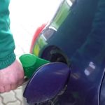 Eurozapping : quand les automobilistes serbes s'agitent, les dirigeants RN s'en réjouissent !