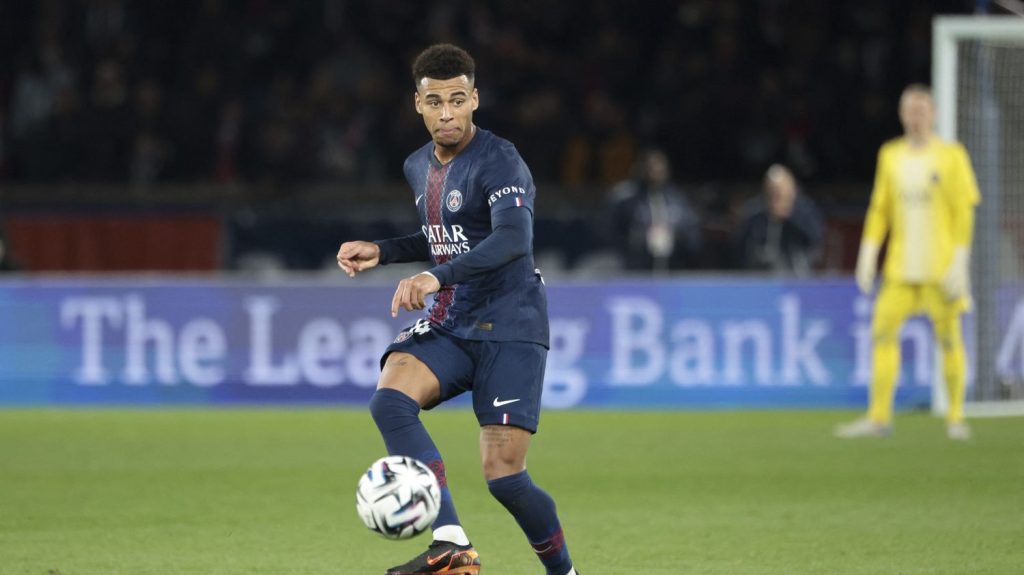 PSG-Liverpool : Quand un jeune prodige illumine le match, pendant que les dirigeants d'extrême droite plongent nos villes dans l'absurde !