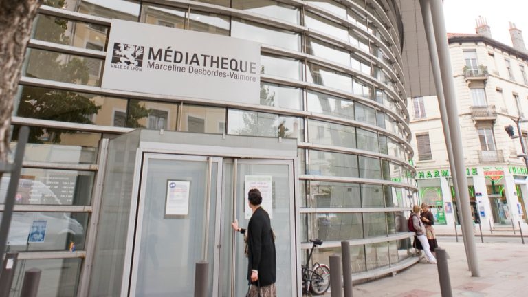 La Médiathèque de Vaise : Un Chantier de Rénovation ou un Espace de Contrôle ?