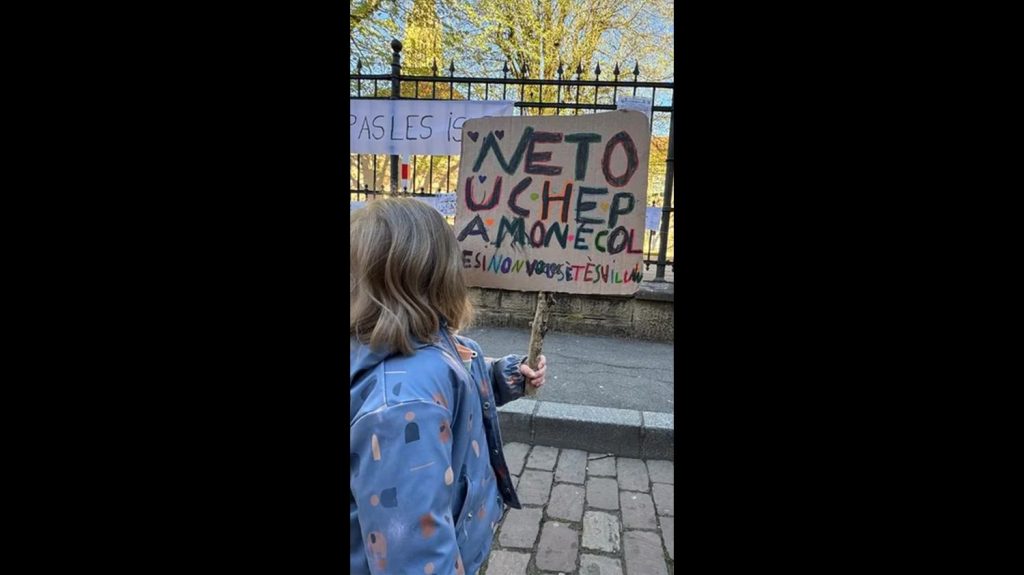 Fermeture de classes : quand les parents s'insurgent contre l'absurdité des élus RN !