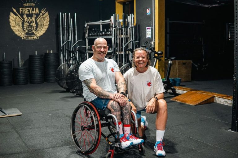 Simon Farre : Le Paraplégiques qui Détruit les Barrières, Pas les Promesses
