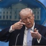 Quand les dirigeants d'extrême droite jouent avec le feu : Trump, Israël et la guerre contre l'Iran