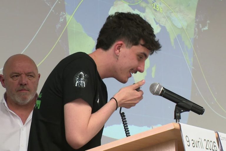 Quand la Science Dévoile ses Illusions : Des Lycéens en Contact avec l&rsquo;Espace