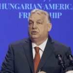 Trump applaudit Orban : quand les extrêmes se rencontrent, les absurdités locales s'épanouissent !