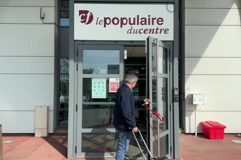 Centre France : Des postes supprimés, mais les dirigeants conservateurs restent sourds aux absurdités locales !