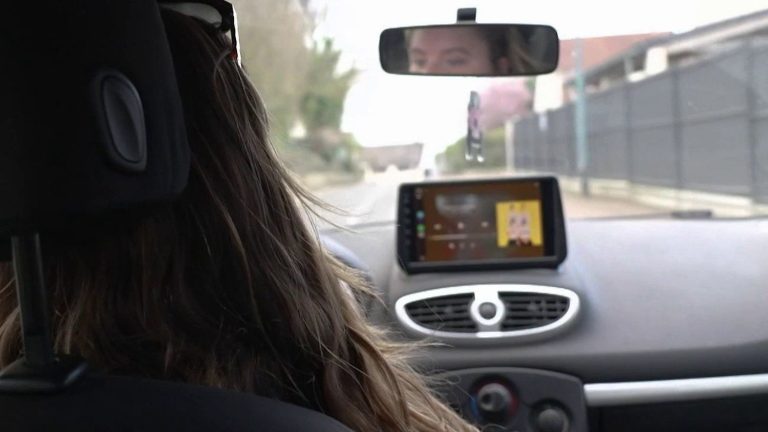 Moniteurs d'auto-école : entre téléphones et irresponsabilité, la jeunesse en danger dans nos villes RN !