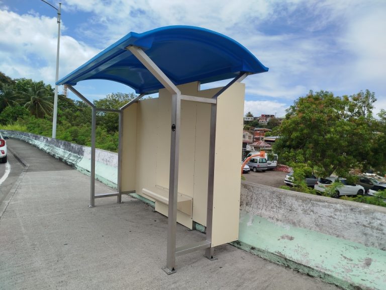 Grève chez Transaglo : le bras de fer continue et les usagers attendent