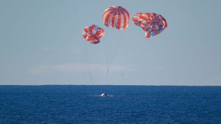 Retour sur Terre : Les astronautes d&rsquo;Artemis II, entre défis lunaires et nouvelles découvertes