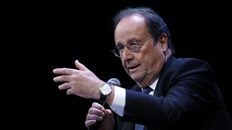 François Hollande alerte sur les dangers des tensions autour des carburants