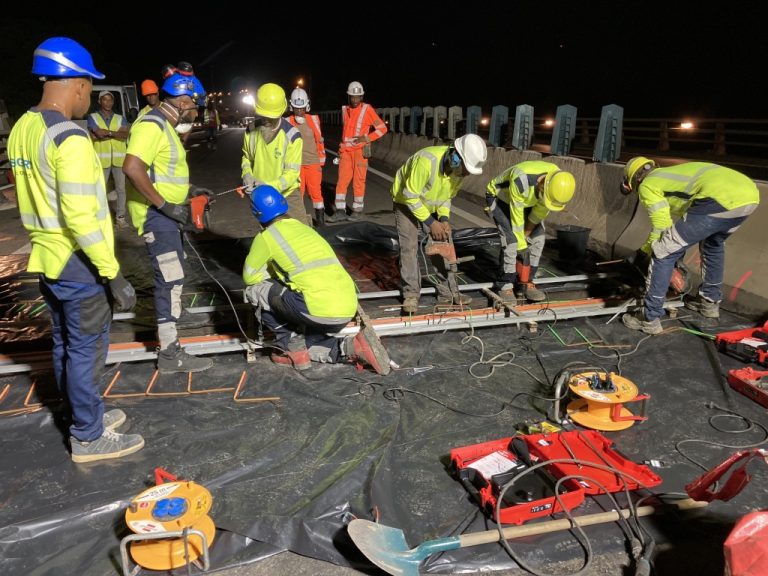 Le Pont des Soupirs : Une Fermeture qui Fait Soupirer