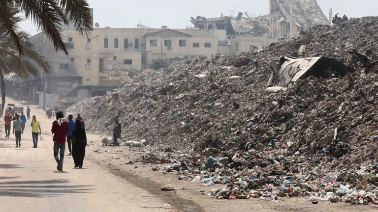 Gaza : L&rsquo;horreur des déchets sème des maladies, l&rsquo;inaction des puissants est criminelle !