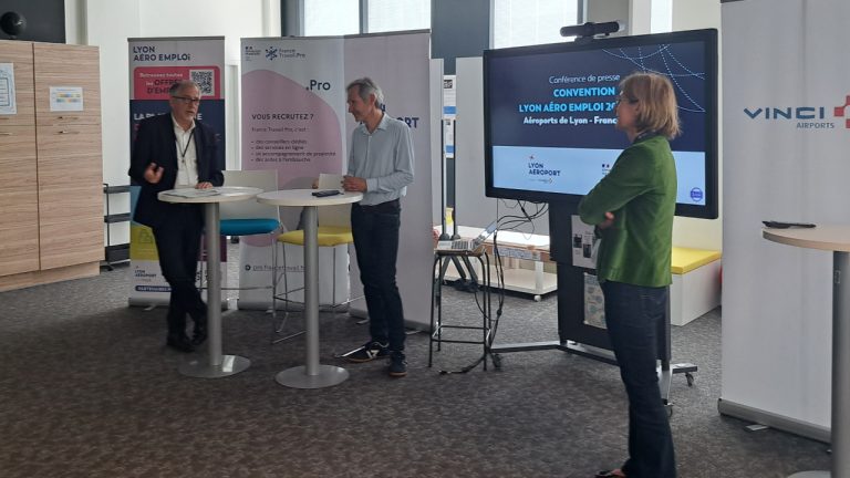 Lyon Aéro Emploi : Une promesse de proximité ou une illusion de progrès ?