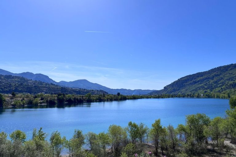 Le Lac du Broc : L’Illusion d’une Récupération Hydrique