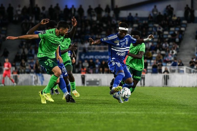Sporting Club de Bastia : un dernier souffle ou un chant du cygne ?