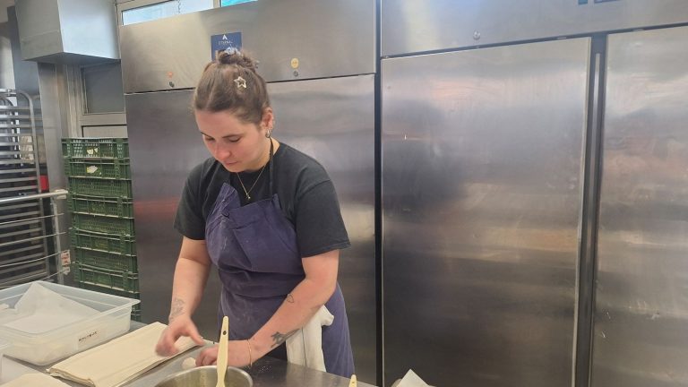 Les violences dans les cuisines : un tabou qui se brise