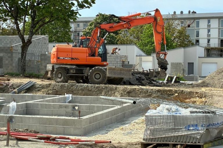 La Flambée des Prix du Pétrole : Un Secteur en Danger