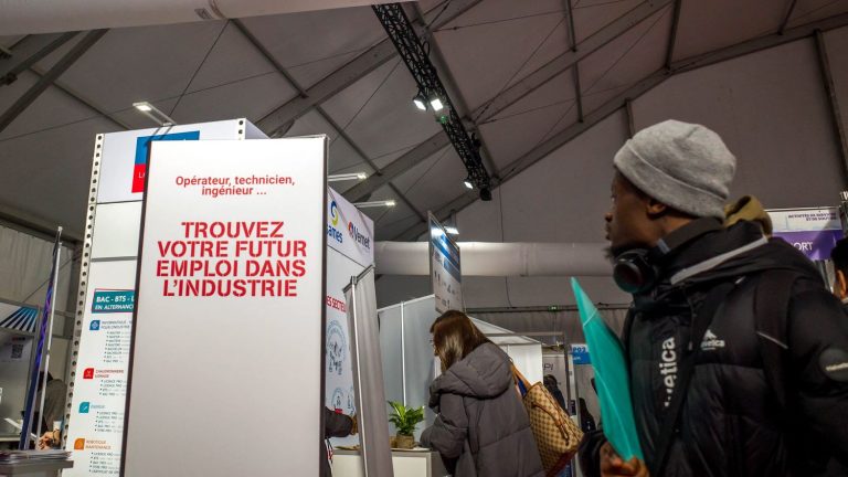 Recrutements en baisse : les entreprises françaises prévoient 2 millions d’embauches en 2026