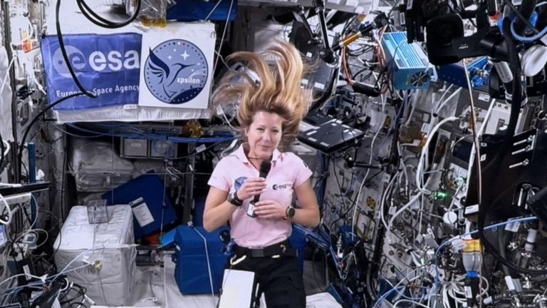 Comment la mission de Sophie Adenot à l&rsquo;ISS inspire-t-elle les vocations scientifiques ?