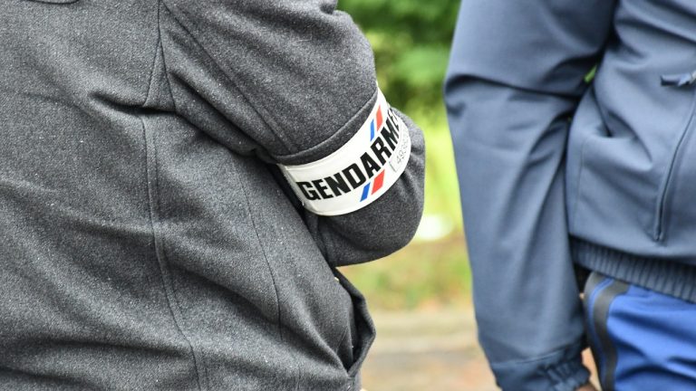 Vol de camionnettes près de Lyon : enquête sur des pièces détachées retrouvées