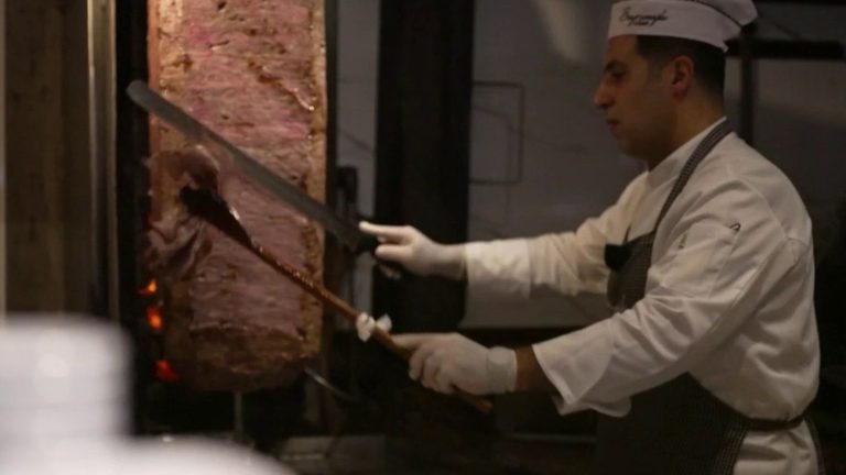 Le Kebab : Un Voyage au Cœur de la Tradition Turque