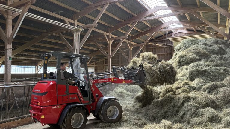 Tracteurs électriques : une rentabilité doublée, une révolution pour l&rsquo;agriculture ?