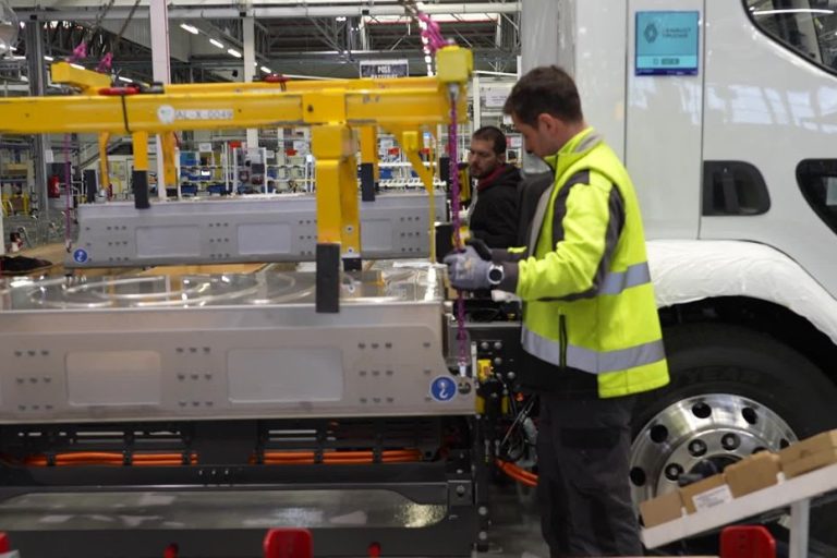 Renault Trucks : 70 ans d&rsquo;innovation et un avenir à redéfinir