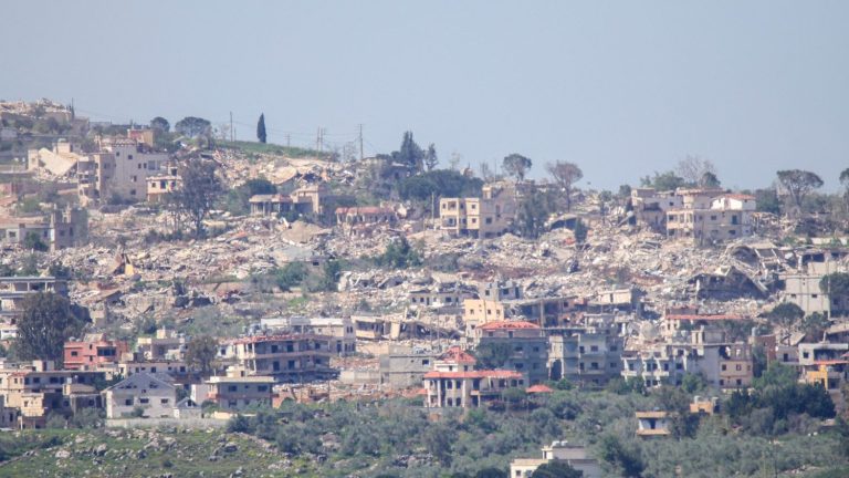 Hezbollah dénonce les destructions d&rsquo;habitations par Israël dans le sud du Liban.