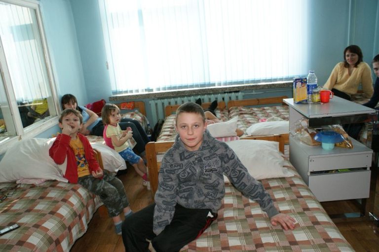 Tchernobyl : Que sont devenus ces enfants de la zone contaminée, 40 ans après ?