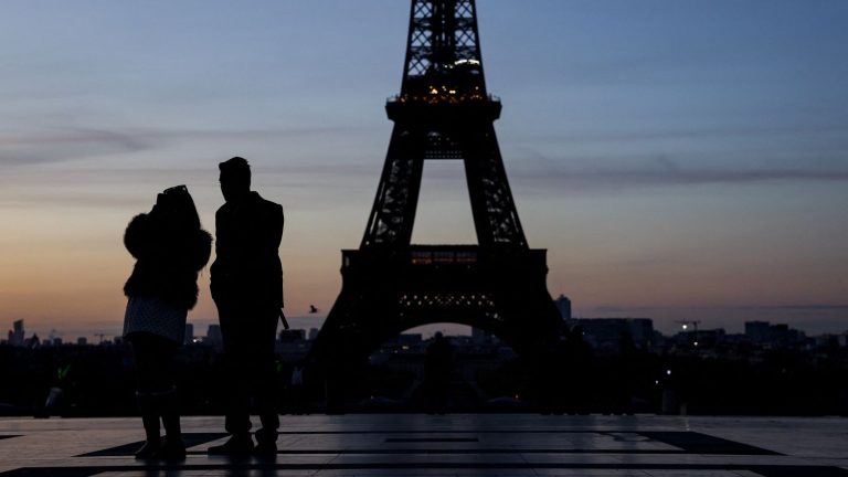Baisse de 2 à 4 % de la fréquentation touristique à Paris en mars et avril 2023