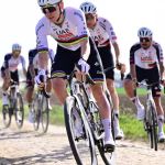 À Paris-Roubaix, Pogacar sauvé par un miracle : quand les dirigeants RN préfèrent l'absurde à l'effort !