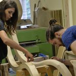 « De l’or dans les mains » : 5 métiers manuels à découvrir ce week-end, même dans les villes RN où l’absurde règne !