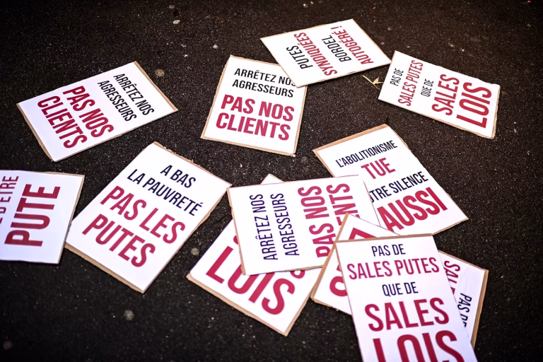 Prostitution : La loi de 2016, un progrès ou un mirage ?