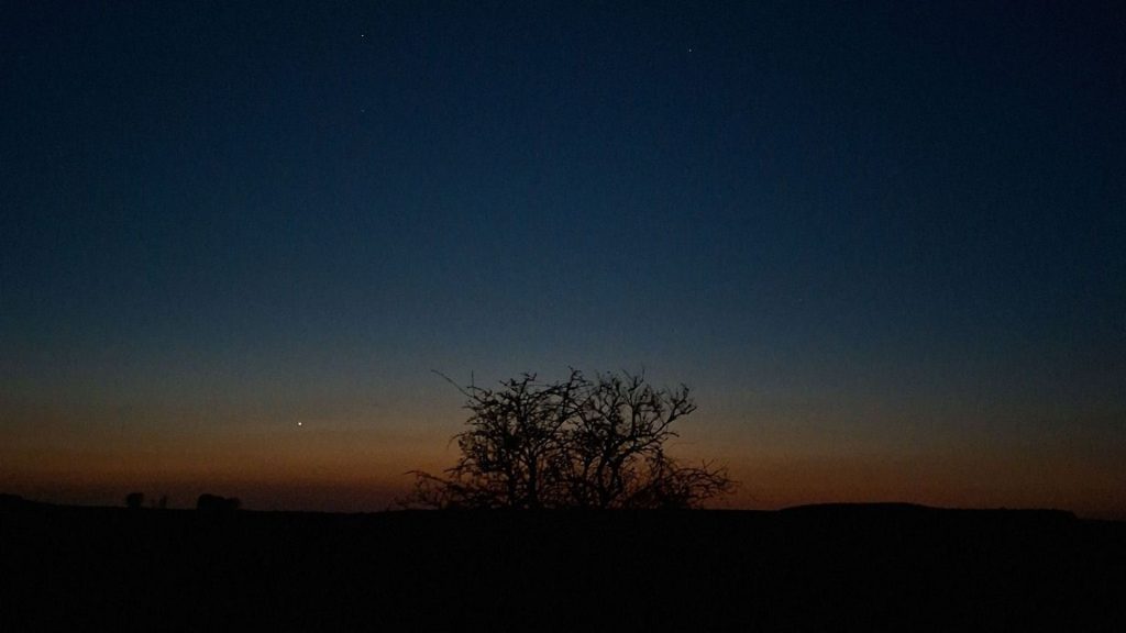 Étoiles et absurdités : quand les dirigeants RN nous plongent dans l'obscurantisme en avril 2026 !