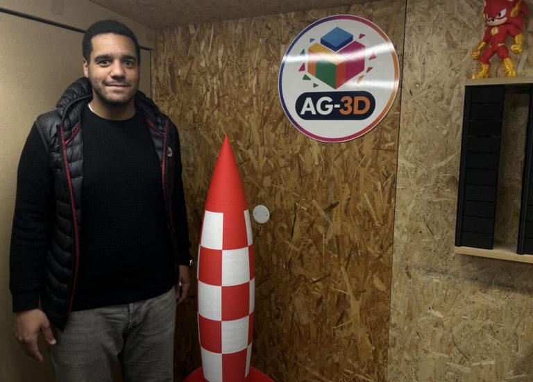 À Oust-Marest, la fusée de Tintin s’envole… vers l’absurde !