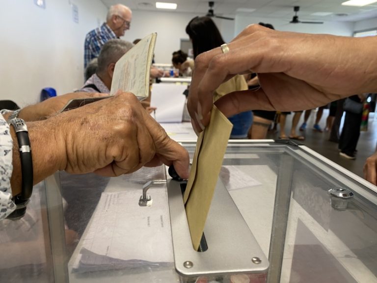 Élections provinciales : le calendrier caché des Calédoniens