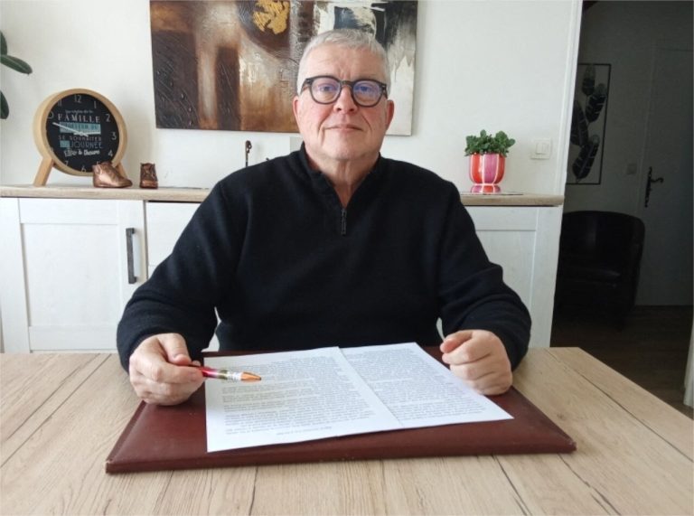 La lecture en voie de disparition : l&rsquo;écrivain Bernard Delmotte face à l&rsquo;ère numérique