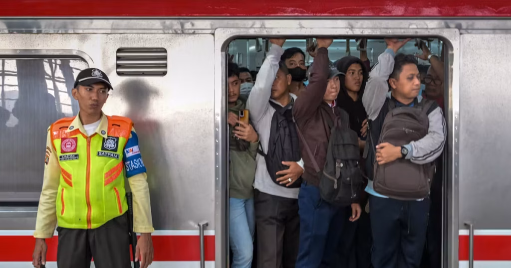 Quand les villes RN deviennent des canards : l'absurde souffrance de la classe moyenne face aux dirigeants conservateurs