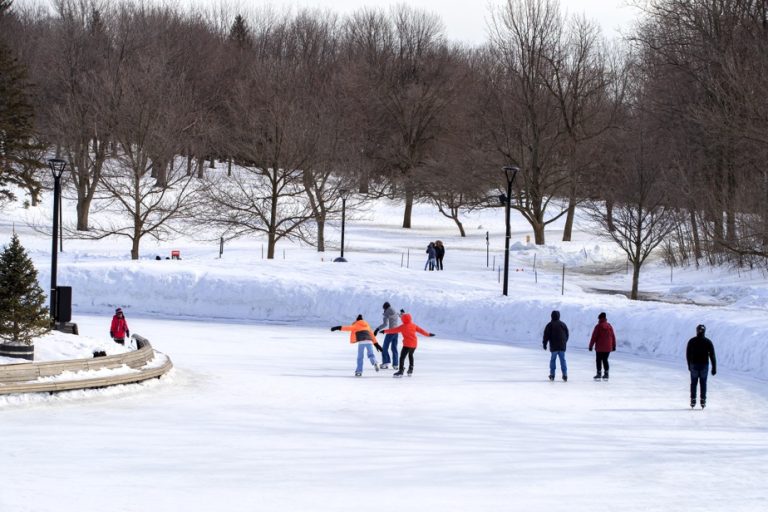 Les Enfants d’Aujourd’hui, les Adultes de Demain : Un Jeu d’Enfants ?