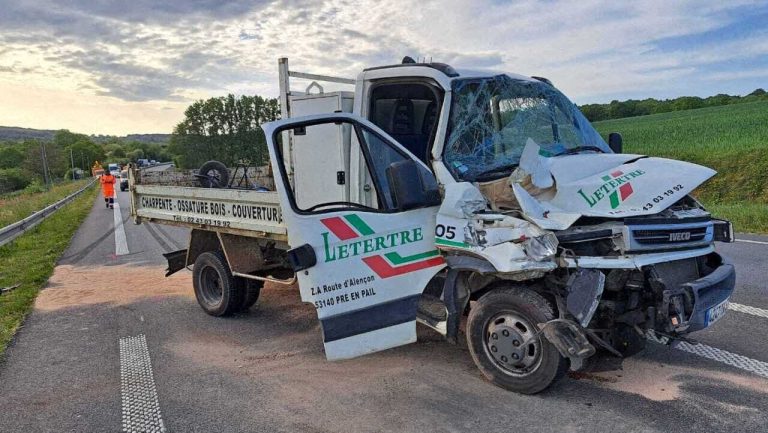 Accident sur la RN12 dans l&rsquo;Orne : cinq véhicules impliqués, un blessé hospitalisé.