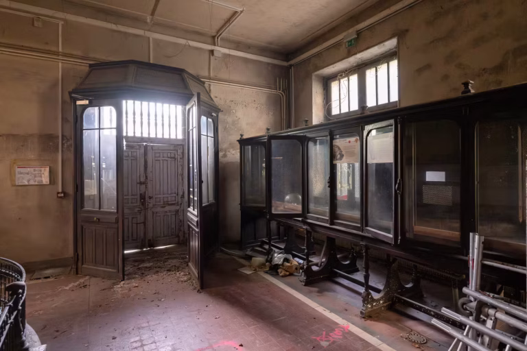 La Déchéance du Muséum : Un Joyau en Panne