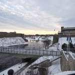 Les États baltes en alerte : la guerre en Ukraine menace, mais nos dirigeants préfèrent les décrets absurdes !