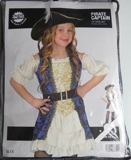 La Mode Pirate et son Inflammabilité : Quand le Déguisement Fait Flamber le Réel