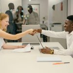 Saisonniers : les entreprises face à un risque pour l’été 2026